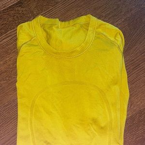 Mustard yellow lululemon swiftly tech long sleeve